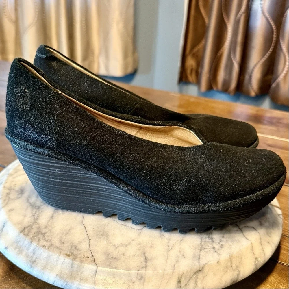 Fly London Women Sz 8 EU 38 Yaz Suede Wedge Slip On Black Platform‎ Shoes